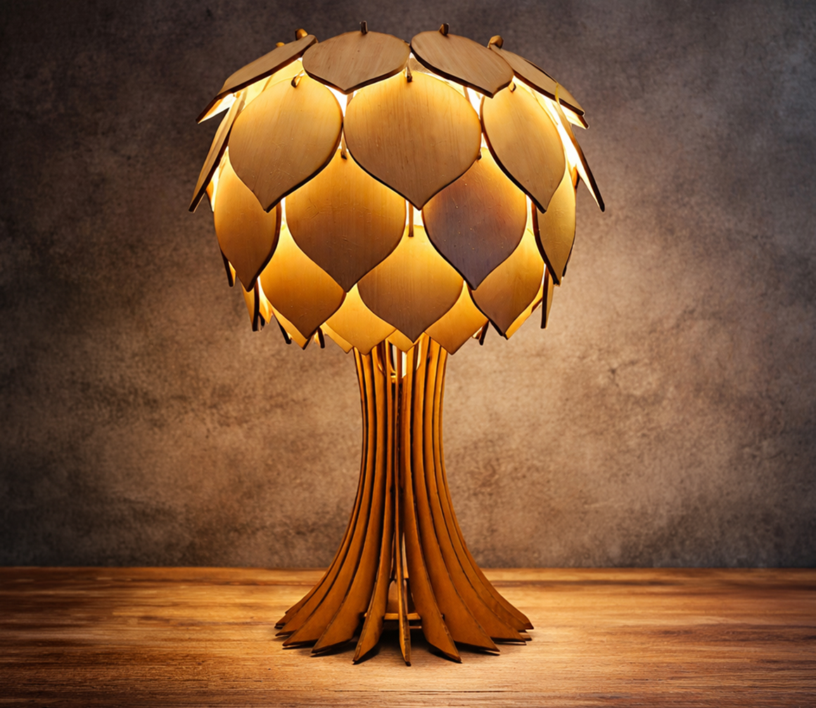 Pinecone Wooden Desk Lamp